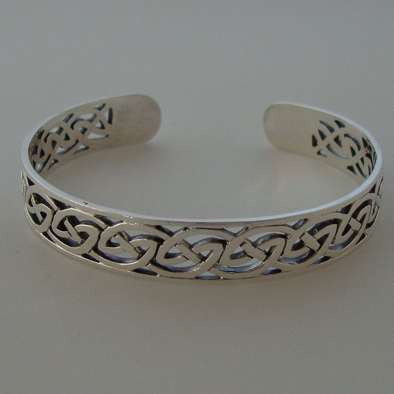 Sølv armbånd - keltiske tegn